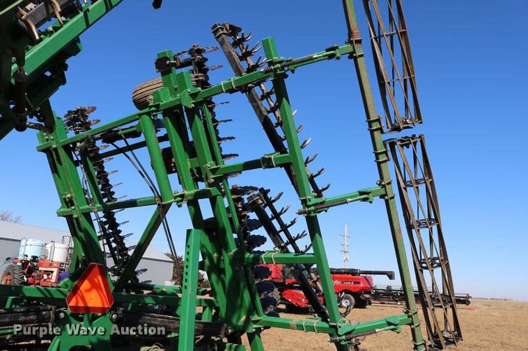 image for item DD8698 Great Plains 3500TM vertical tillage