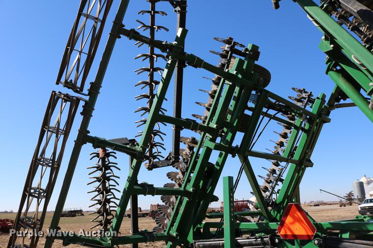 image for item DD8698 Great Plains 3500TM vertical tillage