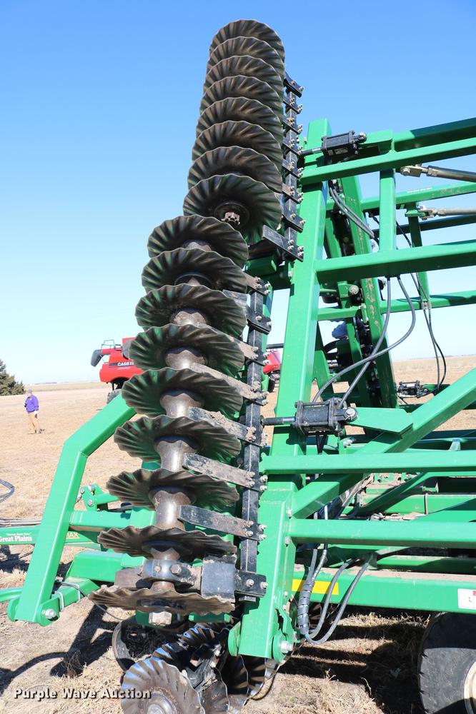 image for item DD8698 Great Plains 3500TM vertical tillage