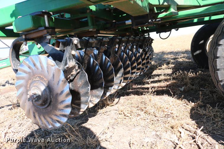 image for item DD8698 Great Plains 3500TM vertical tillage