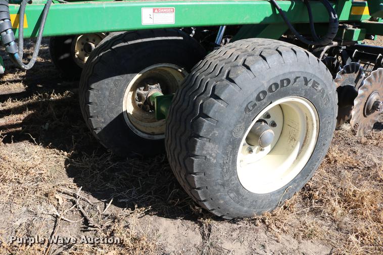 image for item DD8698 Great Plains 3500TM vertical tillage