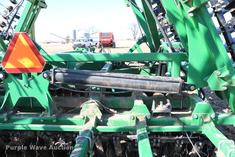 image for item DD8698 Great Plains 3500TM vertical tillage