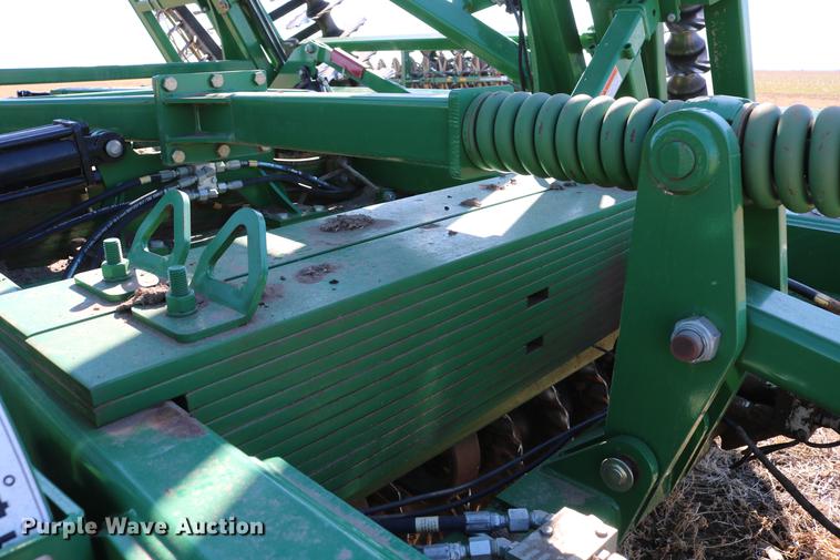 image for item DD8698 Great Plains 3500TM vertical tillage