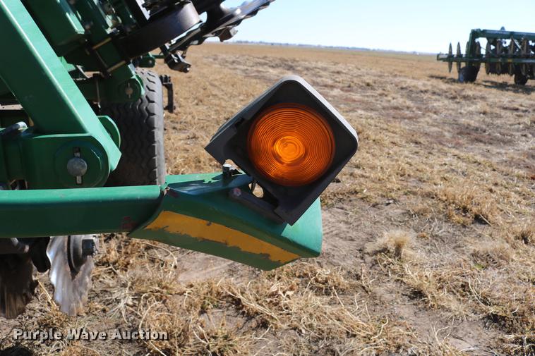 image for item DD8698 Great Plains 3500TM vertical tillage