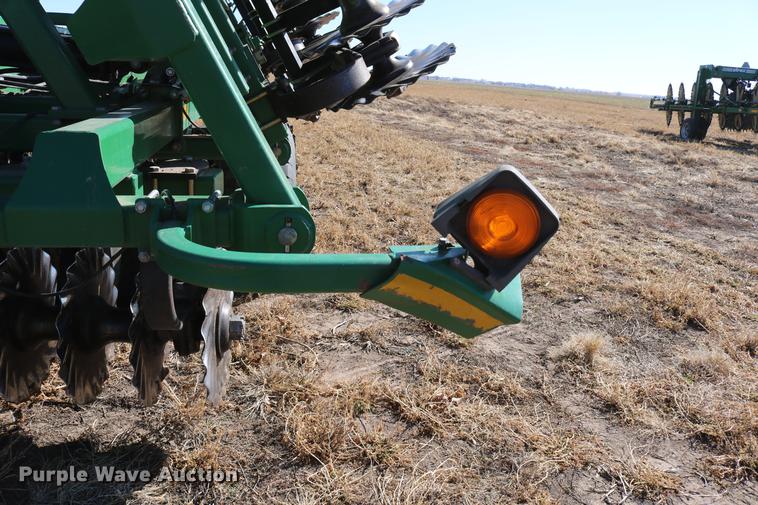 image for item DD8698 Great Plains 3500TM vertical tillage