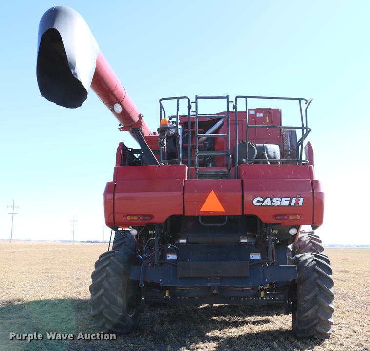 image for item DD8705 2010 Case IH 7120 RWA combine