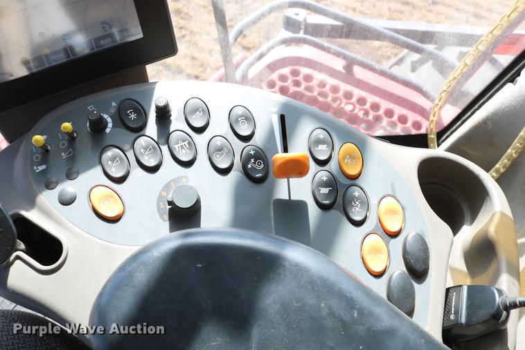 image for item DD8705 2010 Case IH 7120 RWA combine