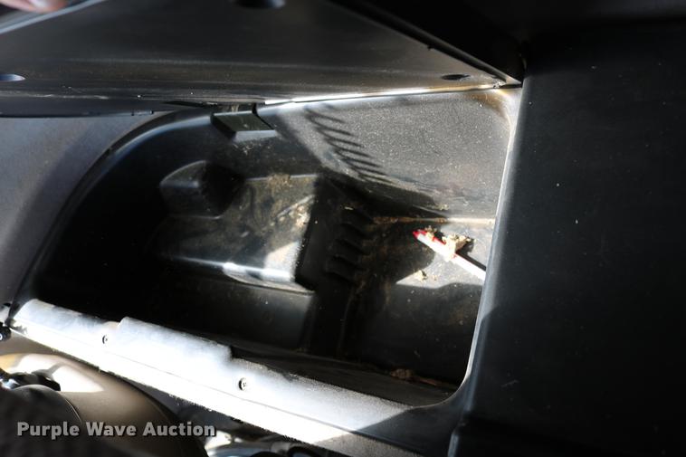 image for item DD8705 2010 Case IH 7120 RWA combine