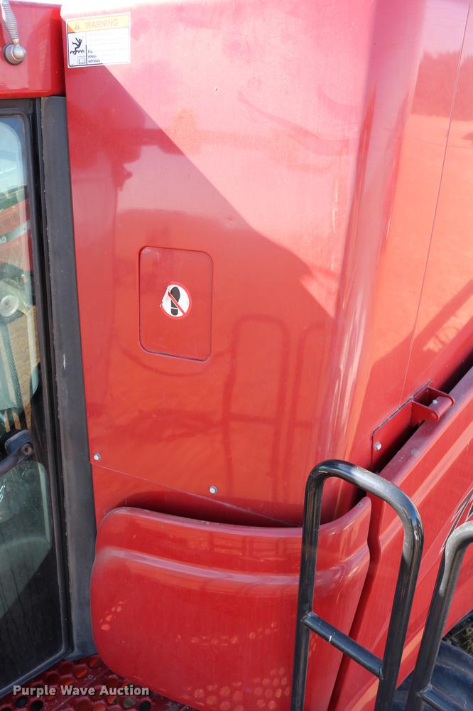 image for item DD8705 2010 Case IH 7120 RWA combine