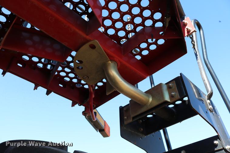 image for item DD8705 2010 Case IH 7120 RWA combine