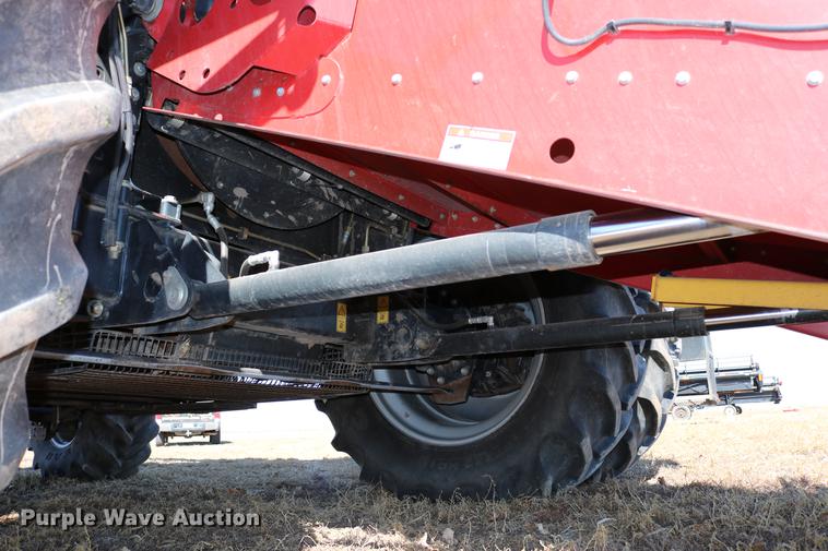 image for item DD8705 2010 Case IH 7120 RWA combine