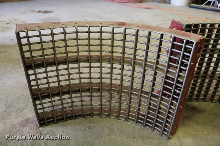 image for item DD8705 2010 Case IH 7120 RWA combine