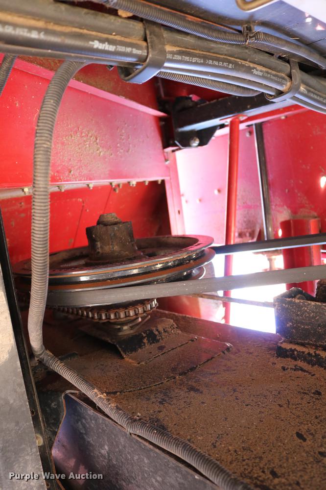 image for item DD8705 2010 Case IH 7120 RWA combine