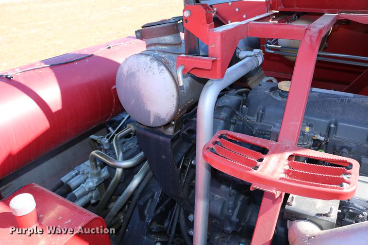 image for item DD8705 2010 Case IH 7120 RWA combine