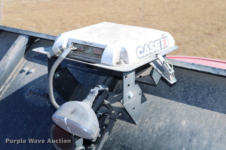 image for item DD8705 2010 Case IH 7120 RWA combine