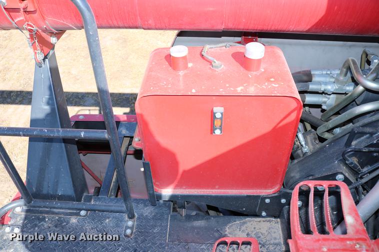 image for item DD8705 2010 Case IH 7120 RWA combine
