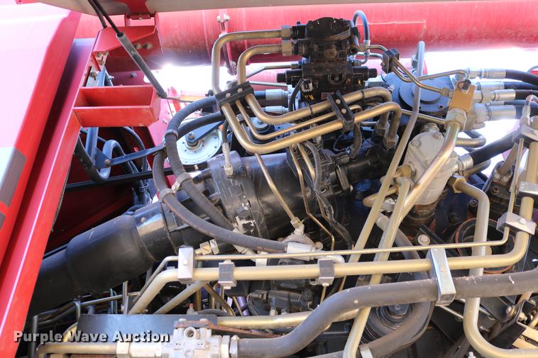image for item DD8705 2010 Case IH 7120 RWA combine