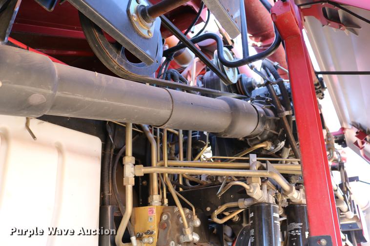 image for item DD8705 2010 Case IH 7120 RWA combine