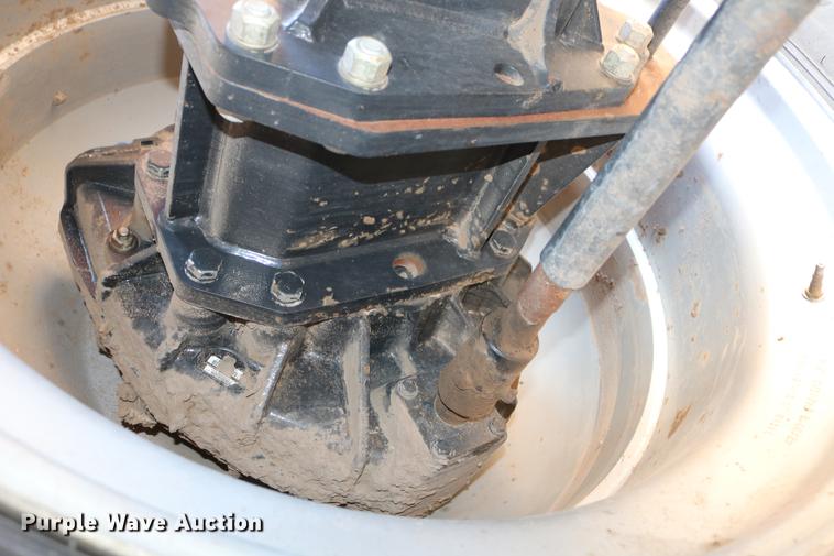 image for item DD8705 2010 Case IH 7120 RWA combine