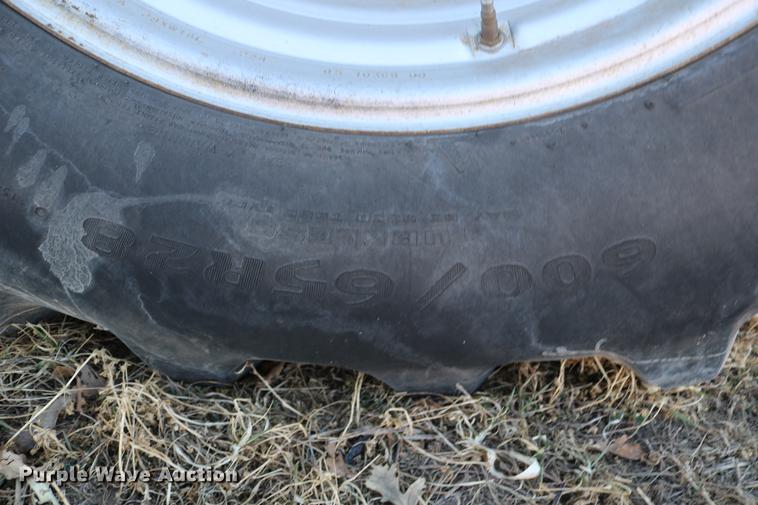 image for item DD8705 2010 Case IH 7120 RWA combine