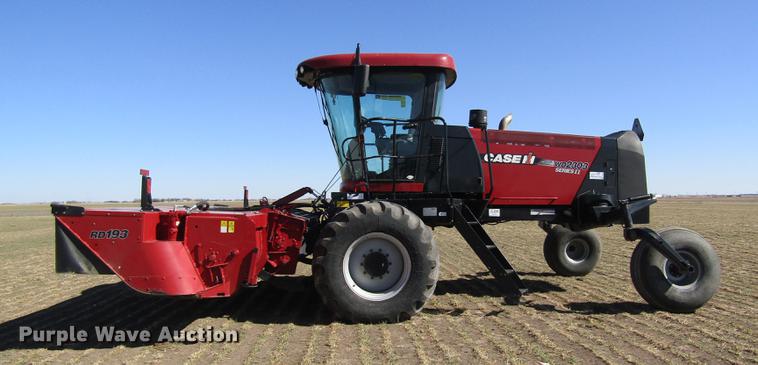 image for item DD8706 2014 Case IH WD2303 self-propelled windrower