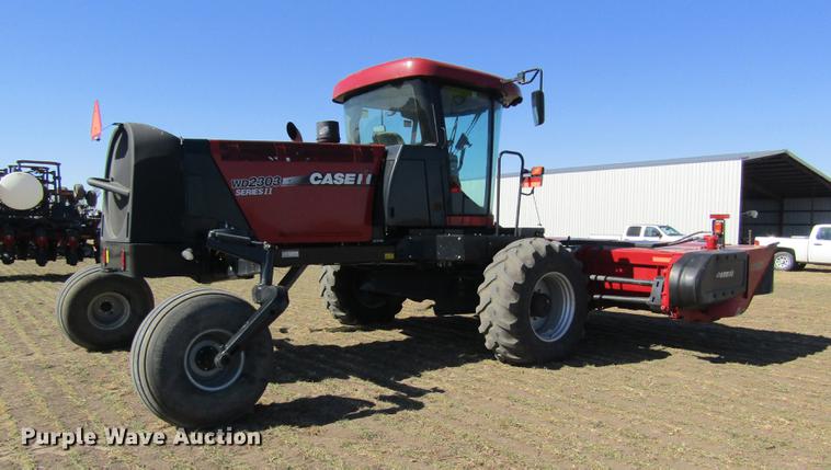 image for item DD8706 2014 Case IH WD2303 self-propelled windrower