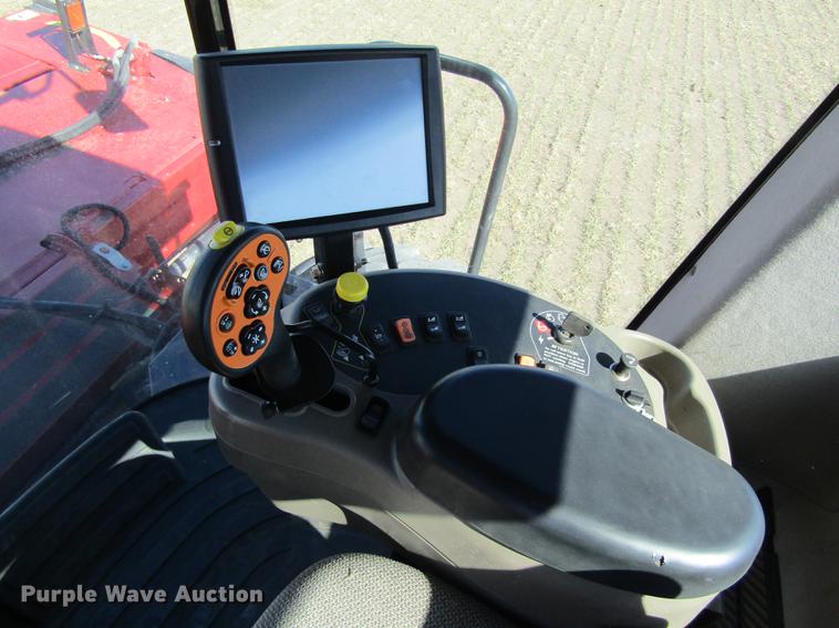 image for item DD8706 2014 Case IH WD2303 self-propelled windrower