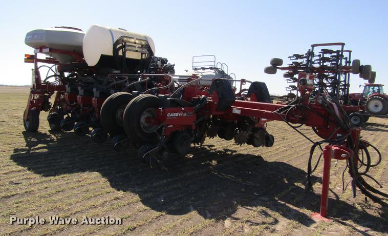 image for item DD8707 2012 Case IH 1250 Early Riser no-till planter