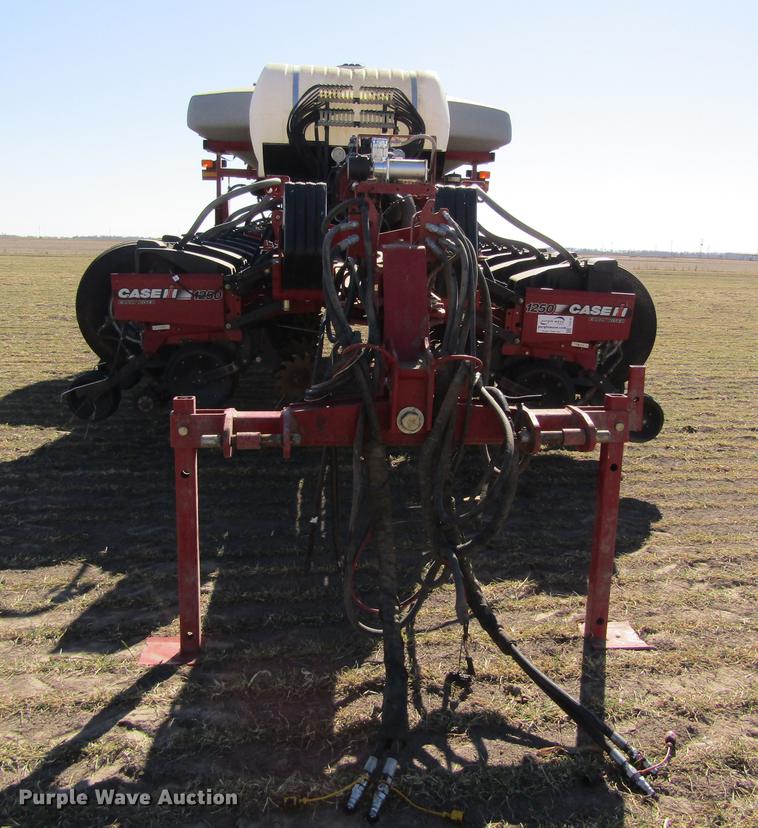 image for item DD8707 2012 Case IH 1250 Early Riser no-till planter