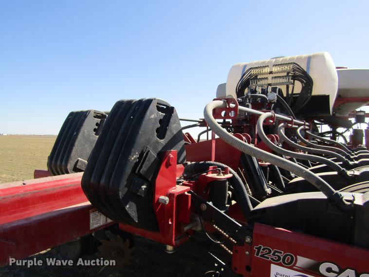 image for item DD8707 2012 Case IH 1250 Early Riser no-till planter