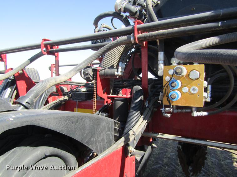 image for item DD8707 2012 Case IH 1250 Early Riser no-till planter