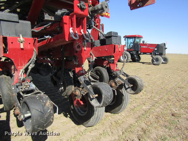 image for item DD8707 2012 Case IH 1250 Early Riser no-till planter