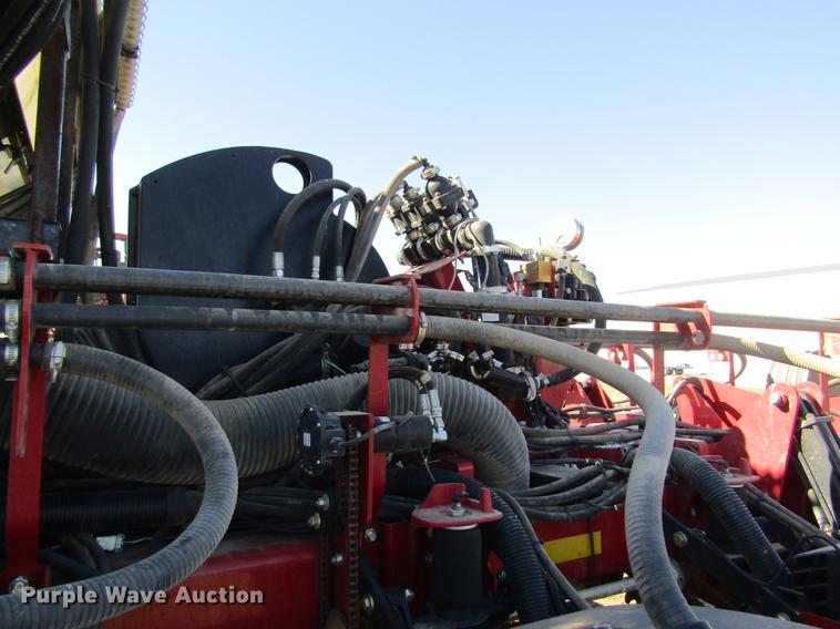 image for item DD8707 2012 Case IH 1250 Early Riser no-till planter