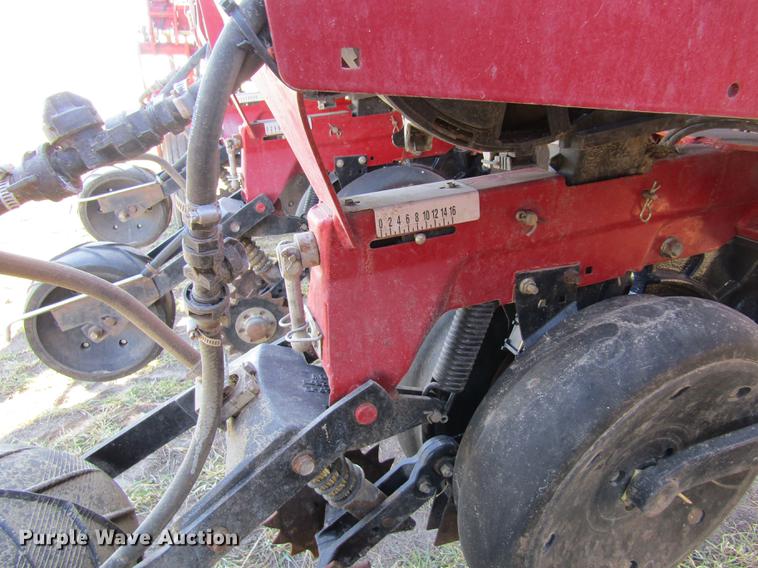 image for item DD8707 2012 Case IH 1250 Early Riser no-till planter