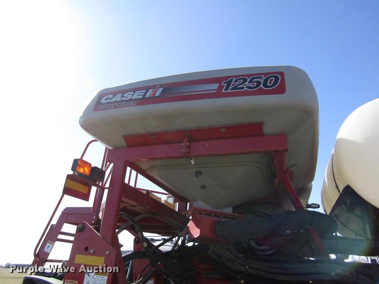 image for item DD8707 2012 Case IH 1250 Early Riser no-till planter