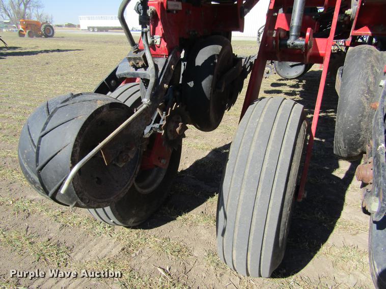 image for item DD8707 2012 Case IH 1250 Early Riser no-till planter