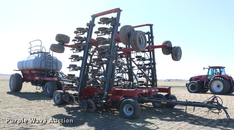 image for item DD8708 Case IH SDX40 air seeder