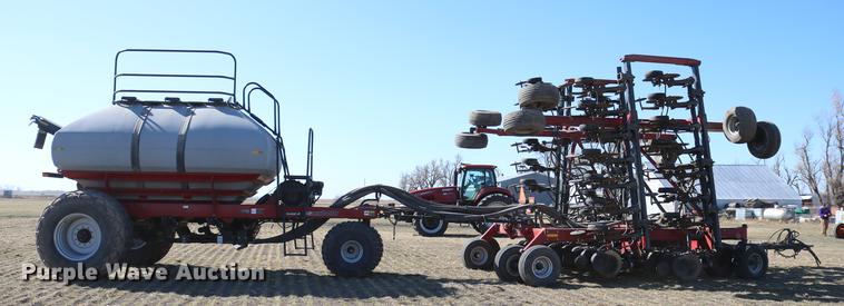 image for item DD8708 Case IH SDX40 air seeder
