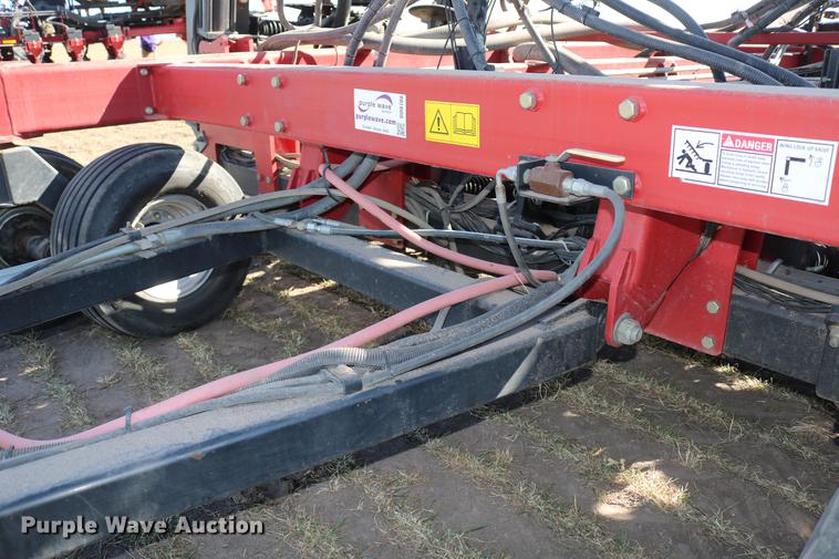 image for item DD8708 Case IH SDX40 air seeder