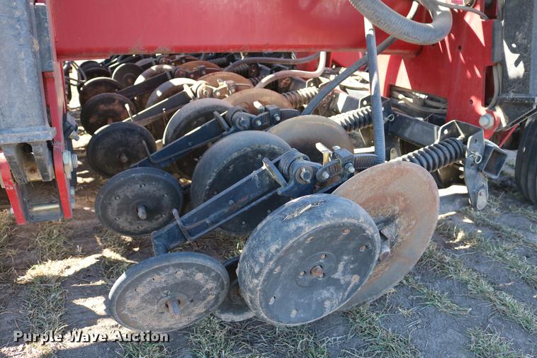 image for item DD8708 Case IH SDX40 air seeder