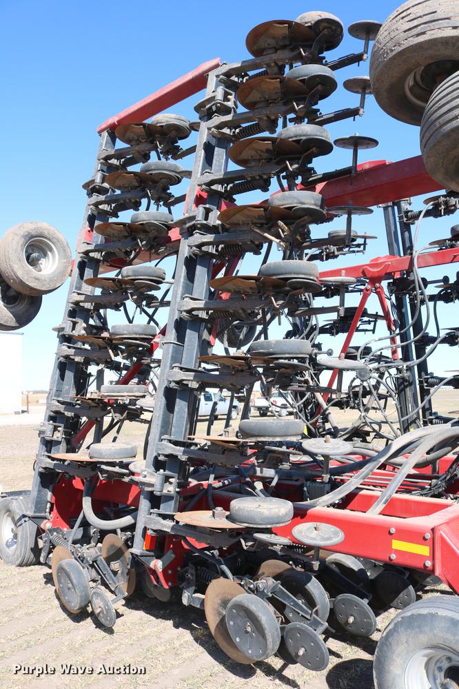image for item DD8708 Case IH SDX40 air seeder