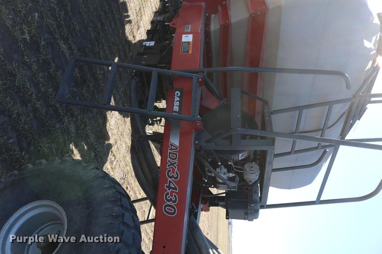 image for item DD8708 Case IH SDX40 air seeder