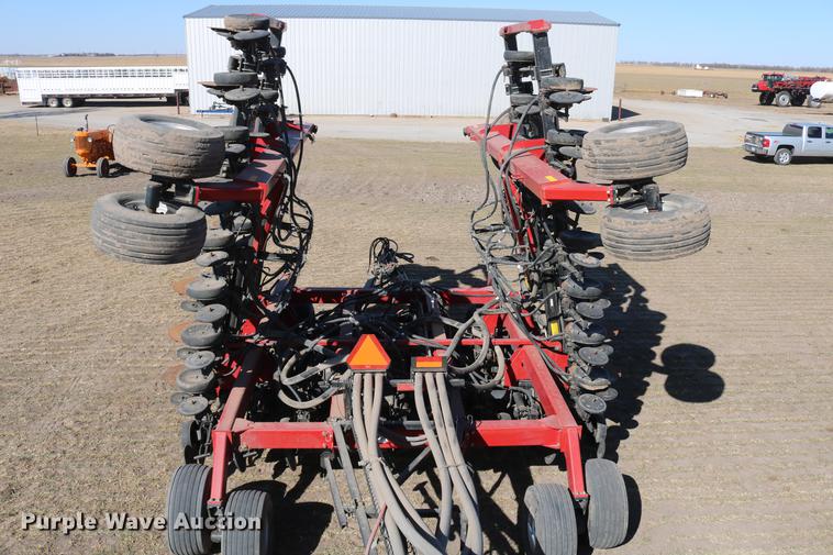image for item DD8708 Case IH SDX40 air seeder