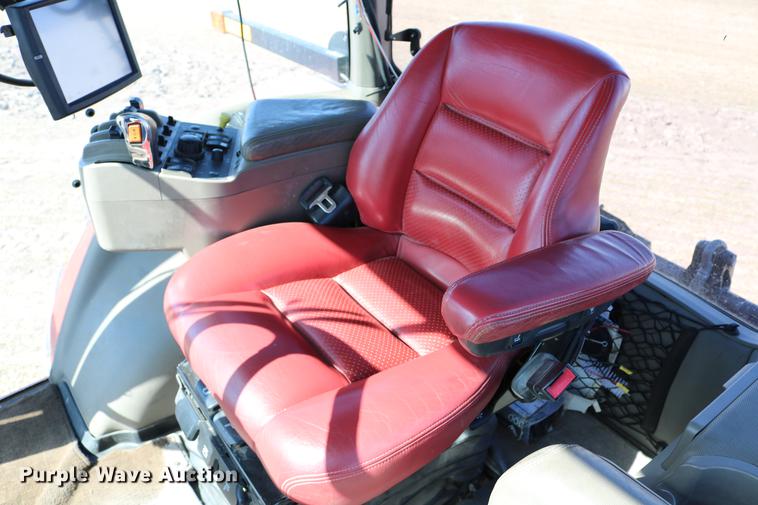 image for item DD8709 2009 Case IH Magnum 305 MFWD tractor