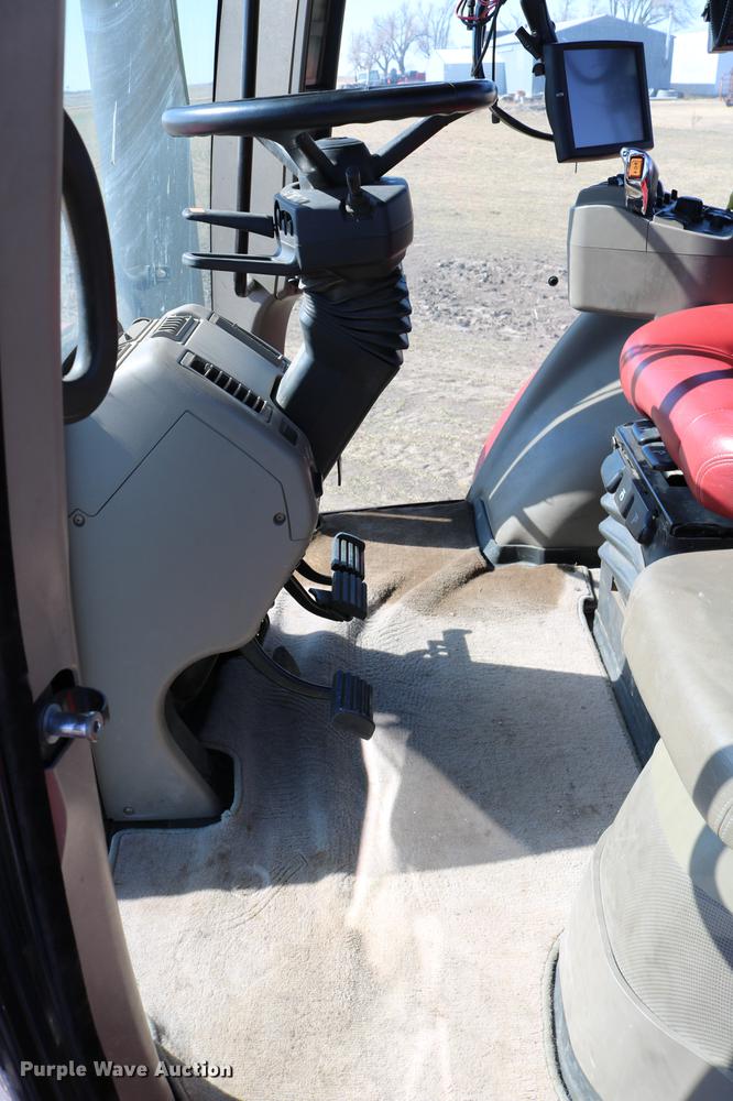 image for item DD8709 2009 Case IH Magnum 305 MFWD tractor