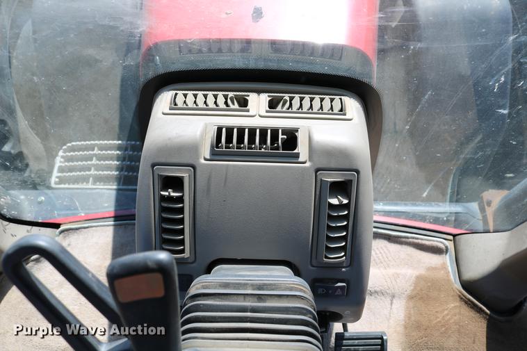 image for item DD8709 2009 Case IH Magnum 305 MFWD tractor