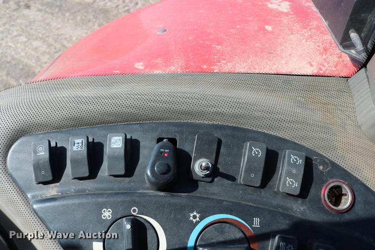 image for item DD8709 2009 Case IH Magnum 305 MFWD tractor