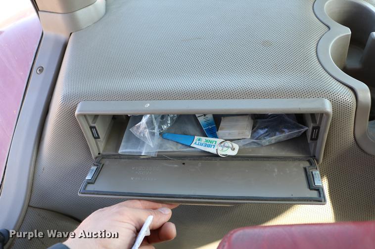 image for item DD8709 2009 Case IH Magnum 305 MFWD tractor