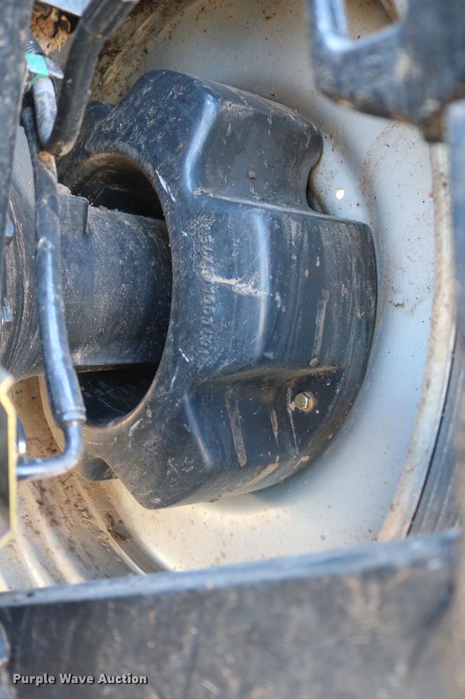 image for item DD8709 2009 Case IH Magnum 305 MFWD tractor