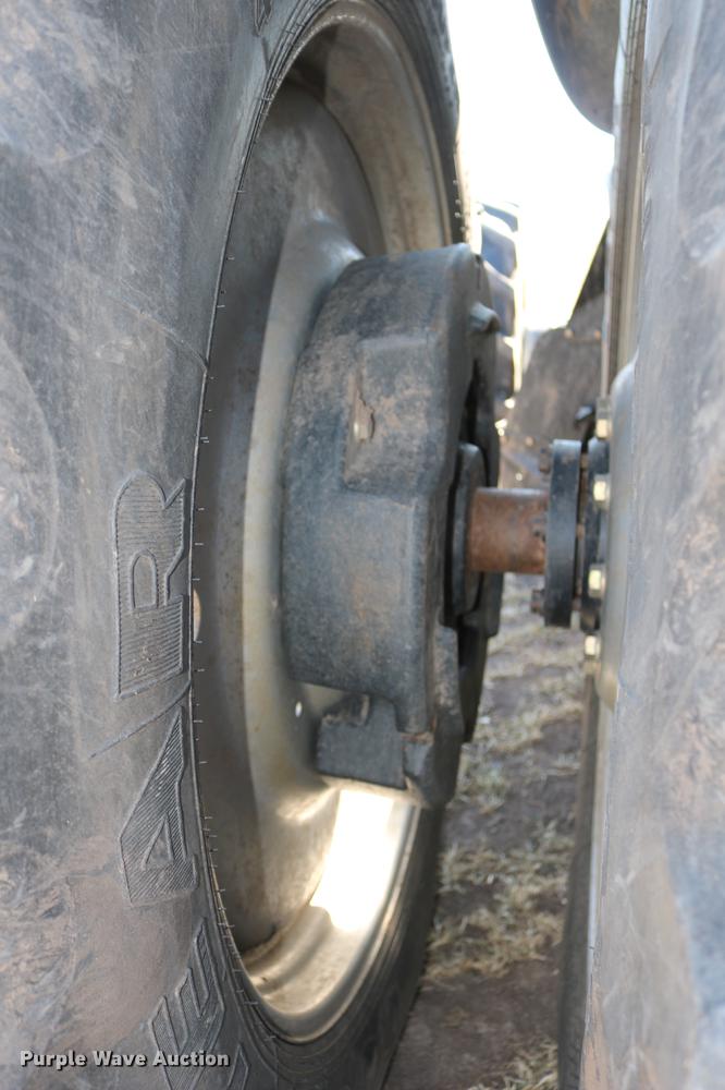 image for item DD8709 2009 Case IH Magnum 305 MFWD tractor